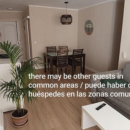 מאלגה Habitaciones En Apartamento Compartido Delicias Room Cerca Del Mar, Aeropuerto, Ave Y Metro מראה חיצוני תמונה